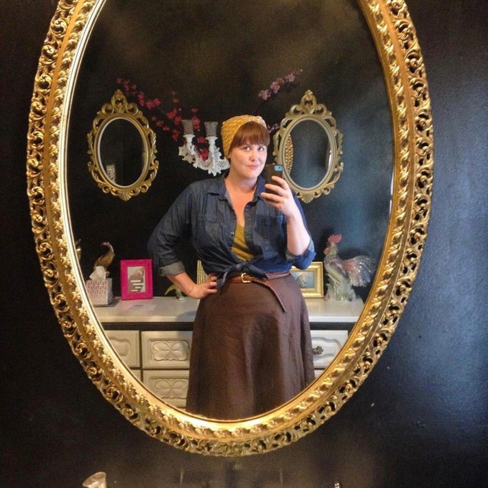 Brown linen skirt, lined